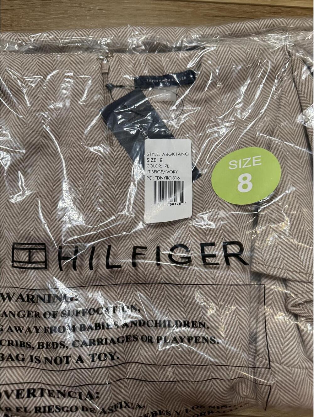 NWT! Tommy Hilfiger Flutter Sleeve Herringbone Sheath Dress Beige/Ivory Size 8 - Picture 4 of 5